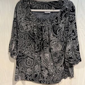 CHICO’S Black and White Blouse puff sleeves size 3 (XL)